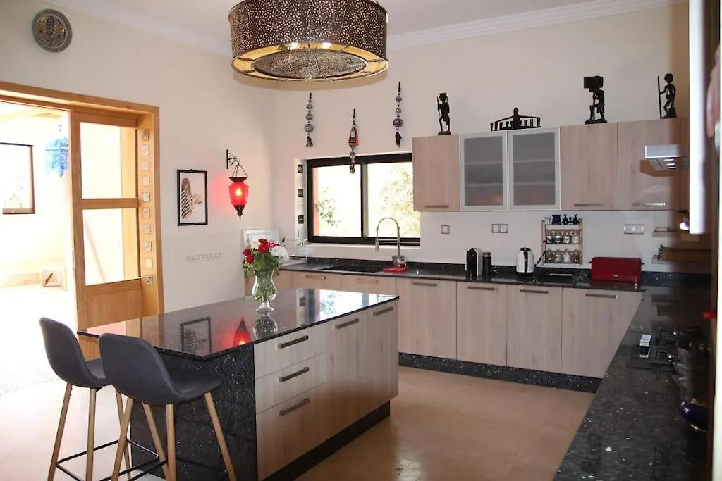 Dar Lalla Mhalla Villa 975M2 5Ch - Rt De Fes Marrakesh