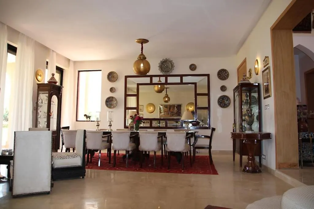 Dar Lalla Mhalla Villa 975M2 5Ch - Rt De Fes Marakeş